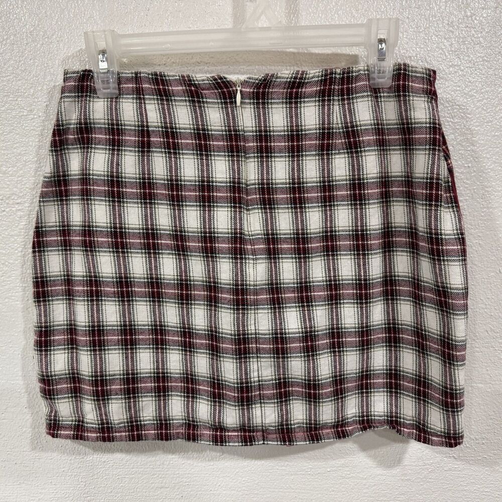 Art Class Skirt Girls XL 14/16 Plaid Red Black White Buckle Mini School Uniform